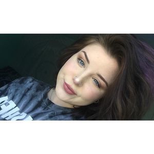 Meet your Posher, Aimee